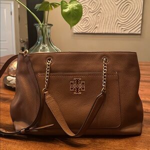 Tory Burch Tan Leather Shoulder Bag